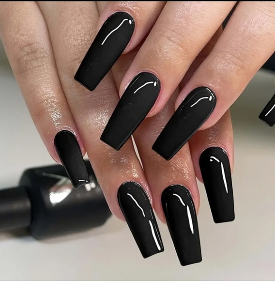 🔥3/$21 Long Glossy Black Press on Nails - Picture 1 of 3